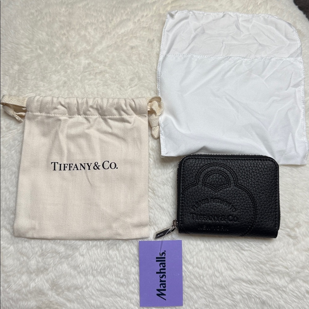 NWT TIFFANY & CO. Black Leather Wallet Return To Tiffany